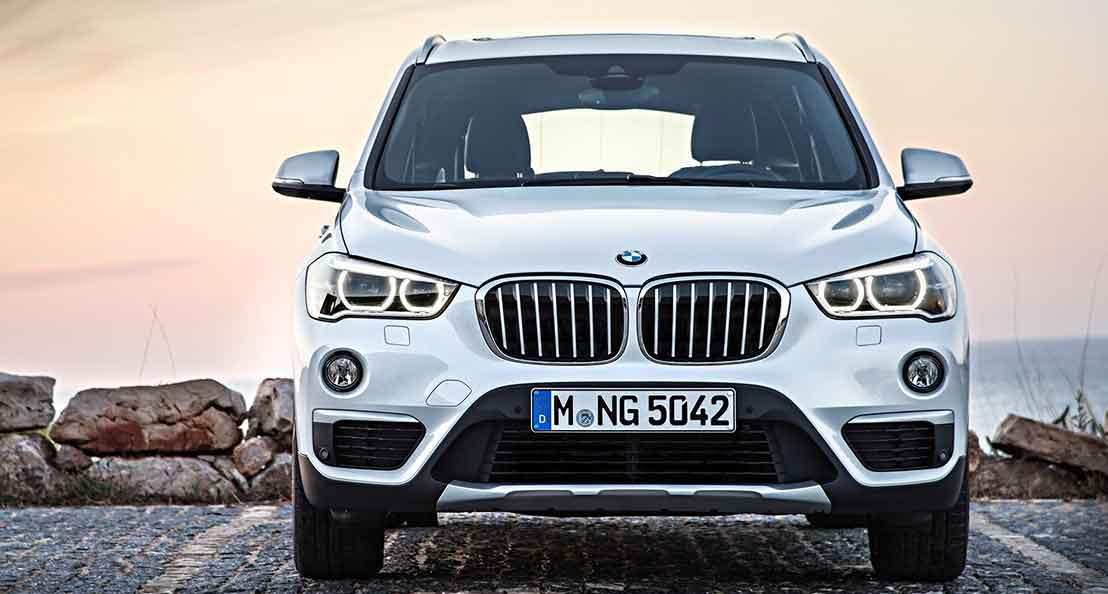 بررسی خودرو بی ام و X1 25i-03