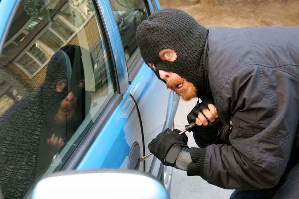 راهکارهایی برای جلوگیری از سرقت خودرو!-04