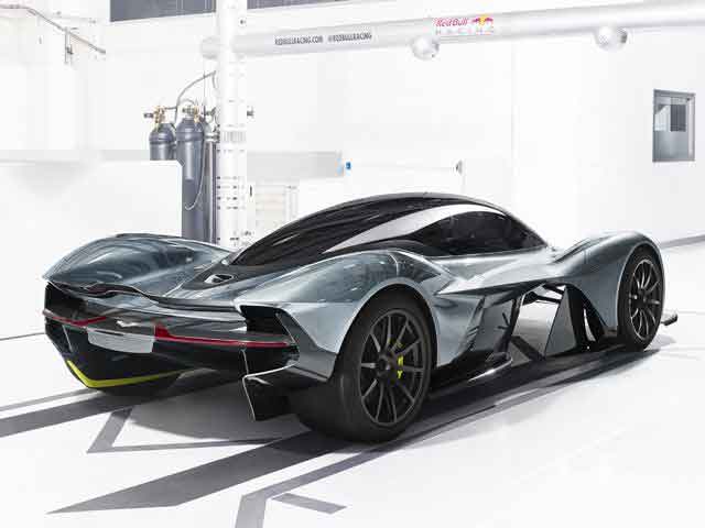 استون مارتین AM-RB 001-07