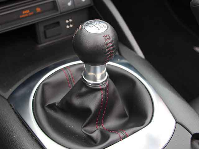مزدا MX-5-04