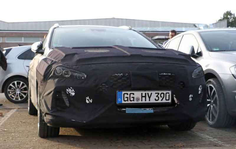 هیوندای  i30-02