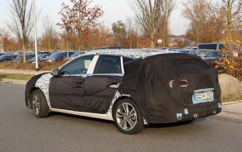 هیوندای  i30-03