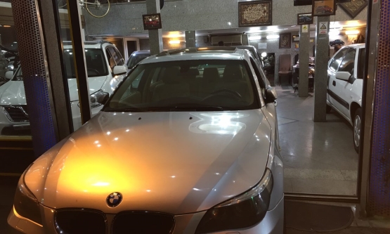 2005,ب ام و,525i