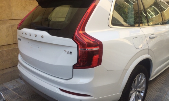 2016,ولوو,XC90