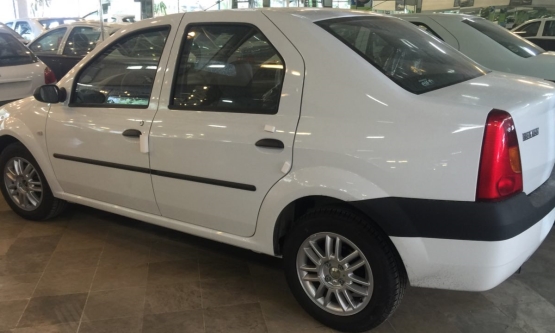 1395, رنو, تندر E2 90