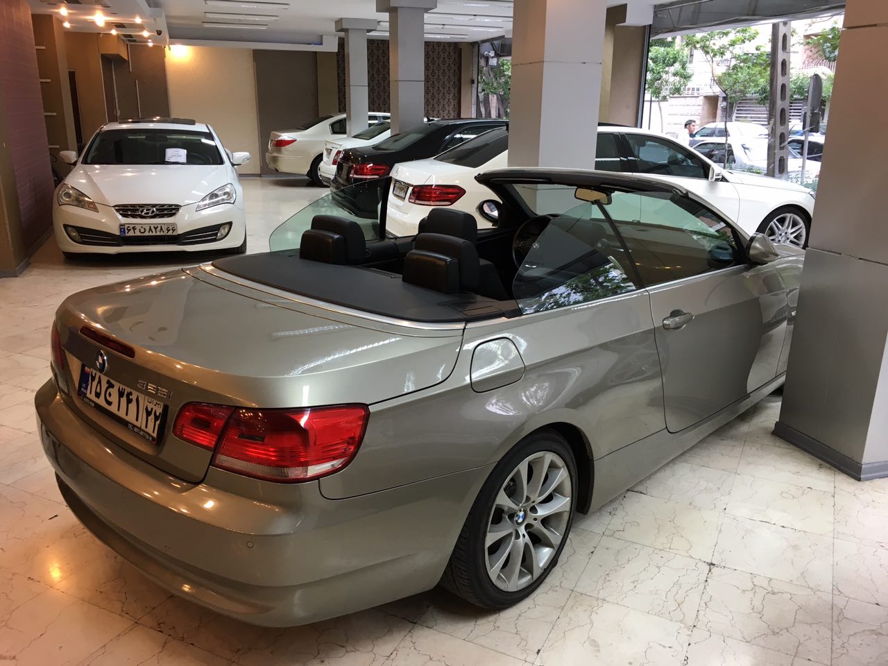 2009, ب ام و, 325i کروک