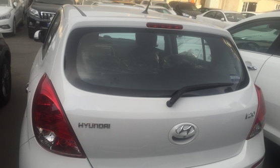 2015, هیوندای, i20