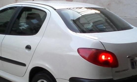 1390,پژو,SD V8