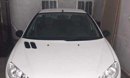 1390,پژو,SD V8