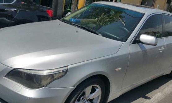 2005,ب ام و,525i