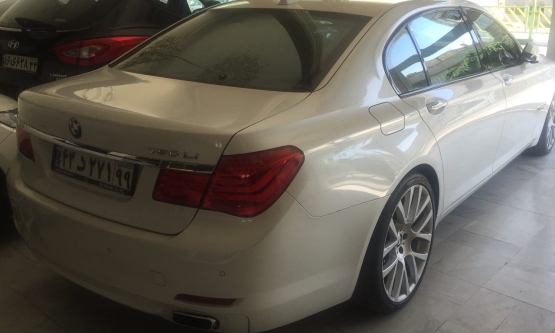 2011, ب ام و, 750Li